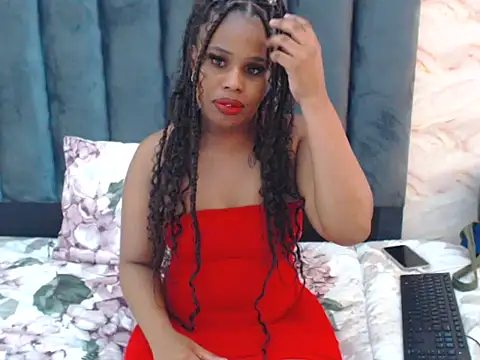 SweetestCandyXx online show from November 21, 2025, 8:13 am