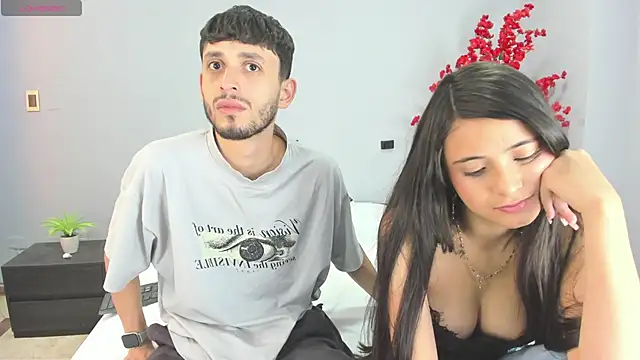 Snapshot of dracke_and_zara chatting on February 14, 2026, 11:54 am dracke and zara online show from February 14, 2026, 11:54 am