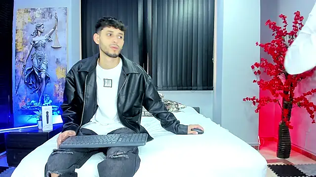 Snapshot of dracke_and_zara chatting on April 17, 2026, 1:03 pm dracke and zara online show from April 17, 2026, 1:03 pm