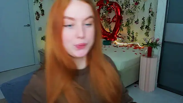 AirySilhouette online show from March 10, 2026, 10:08 am