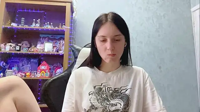 CyberAIice online show from December 1, 2025, 6:36 am