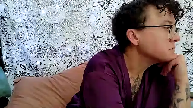 sareberr420 online show from February 1, 2026, 2:59 pm