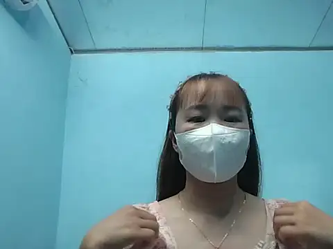 Snapshot of LinhChi09 chatting on June 11, 2026, 7:27 am LinhChi09 online show from June 11, 2026, 7:27 am