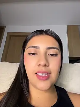 Snapshot of Sammyy_torres chatting on May 22, 2026, 3:59 am Sammyy torres online show from May 22, 2026, 3:59 am