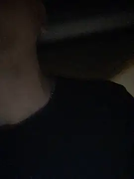 Spielzeugtwink online show from February 23, 2026, 5:24 pm