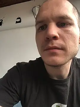 Snapshot of Spielzeugtwink chatting on May 22, 2026, 10:13 am Spielzeugtwink online show from May 22, 2026, 10:13 am