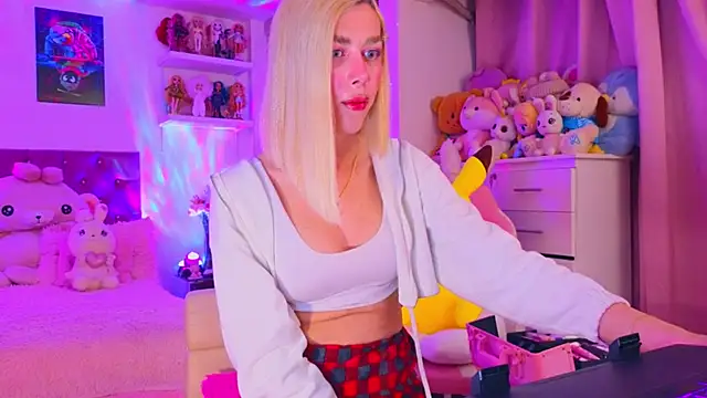 MadamBarbiee online show from February 5, 2026, 11:55 pm