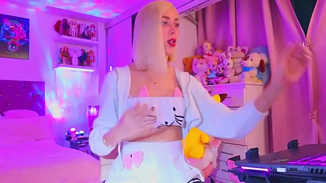 MadamBarbiee online show from January 5, 2026, 11:41 pm