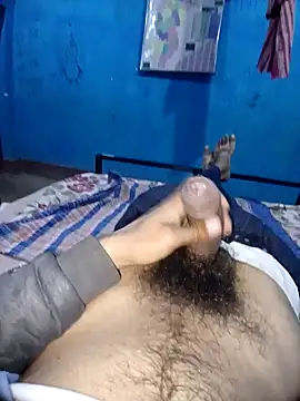 Snapshot of vaasuboy01 chatting on February 8, 2026, 6:05 pm vaasuboy01 online show from February 8, 2026, 6:05 pm