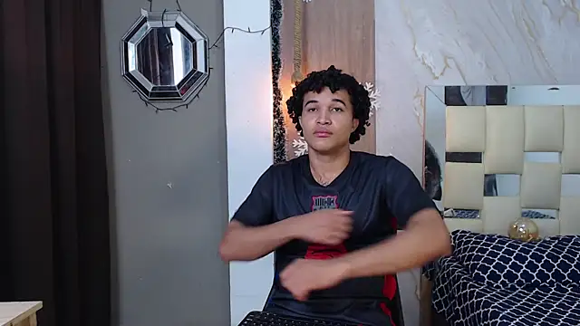 sweett love  online show from January 13, 2026, 5:22 am