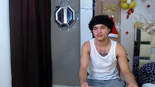 sweett love  online show from December 19, 2025, 4:16 am