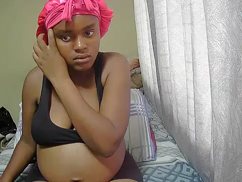 PregiiCaramellxx online show from November 21, 2025, 6:45 am