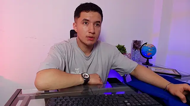 Ethan-Connor online show from January 14, 2026, 12:31 pm