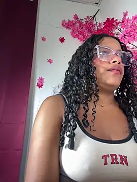 chleo rosse online show from April 12, 2026, 8:56 pm