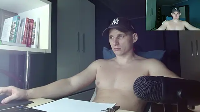 Poliglotjoe1 online show from November 29, 2025, 7:36 pm