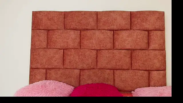 Snapshot of Full_Ass_nasty chatting on January 14, 2026, 2:42 pm Full Ass nasty online show from January 14, 2026, 2:42 pm