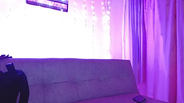 catleya6 online show from November 20, 2025, 4:24 am