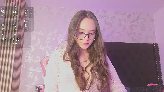 Snapshot of dahianae__ chatting on July 31, 2026, 7:33 pm dahianae online show from July 31, 2026, 7:33 pm
