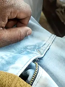 Roy   121 online show from February 23, 2026, 12:28 pm