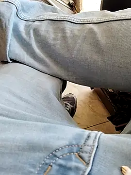 Roy   121 online show from January 14, 2026, 5:55 am