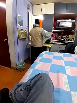 Parehahotmex online show from November 29, 2025, 8:25 am