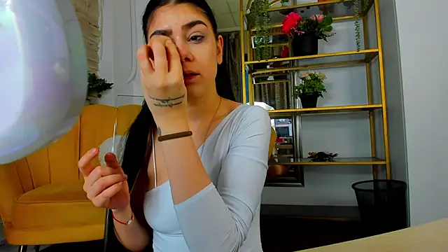 SerennaNoir online show from January 7, 2026, 5:56 am