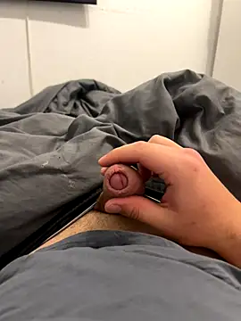 Paul Klein20000 online show from November 26, 2025, 7:25 pm