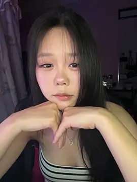 Kiee-lee online show from May 21, 2026, 5:43 pm