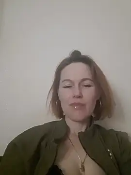 LanaOlbenst online show from April 3, 2026, 7:31 pm