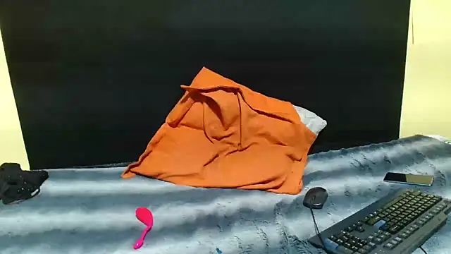 WildHornyTiger18 online show from February 27, 2026, 9:47 pm