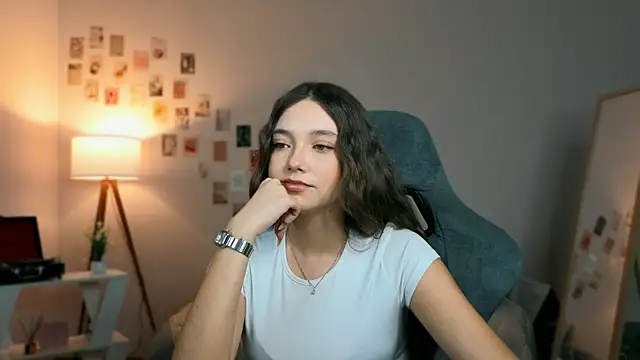 Vexorine online show from April 4, 2026, 9:10 pm