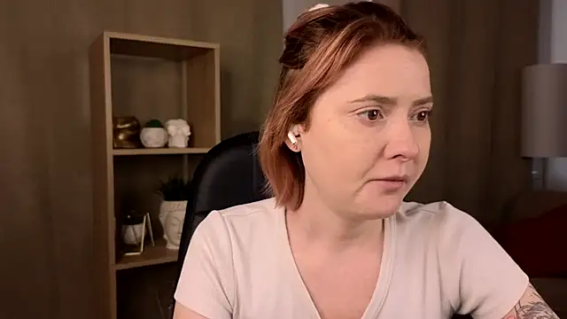 LaylaCookies  online show from November 28, 2025, 5:51 am