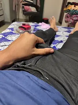 Snapshot of danny_johnny chatting on November 28, 2025, 12:16 pm danny johnny online show from November 28, 2025, 12:16 pm