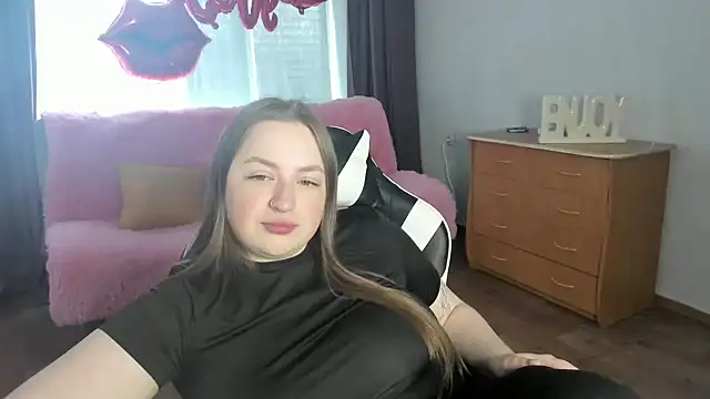 Snapshot of GirlPlayer chatting on May 6, 2026, 10:52 am GirlPlayer online show from May 6, 2026, 10:52 am
