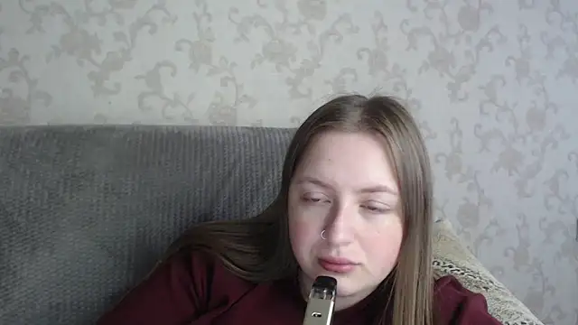 Snapshot of GirlPlayer chatting on May 18, 2026, 4:07 am GirlPlayer online show from May 18, 2026, 4:07 am