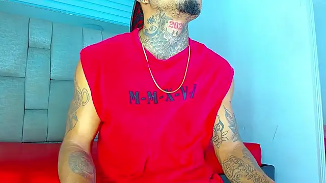 Hot Latino x online show from March 19, 2026, 12:16 pm