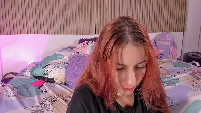 Hayley-Fox online show from February 17, 2026, 2:53 am