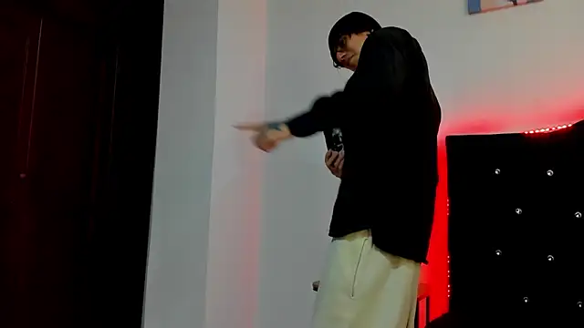 Snapshot of eren_jeager chatting on February 3, 2026, 6:22 am eren jeager online show from February 3, 2026, 6:22 am