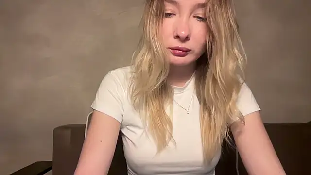 keeendall online show from December 15, 2025, 8:58 pm