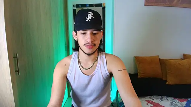 NathanFerrara online show from December 5, 2025, 11:09 am