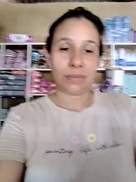 MIA-LARIOS online show from March 14, 2026, 10:05 pm