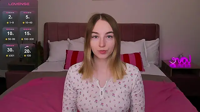 Shy Polly online show from January 17, 2026, 12:04 am