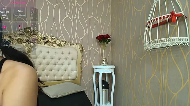 Snapshot of Madyscarlett chatting on November 25, 2025, 1:22 pm Madyscarlett online show from November 25, 2025, 1:22 pm