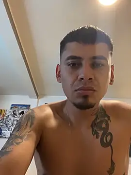 Snapshot of 1Panini21 chatting on November 30, 2025, 5:25 pm 1Panini21 online show from November 30, 2025, 5:25 pm