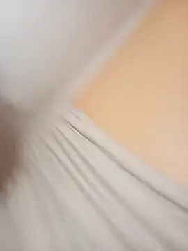 Grim Wolfy online show from December 2, 2025, 2:56 am