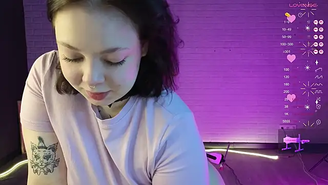 Snapshot of Vlada_vv chatting on February 27, 2026, 4:56 am Vlada vv online show from February 27, 2026, 4:56 am