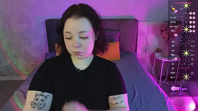 Snapshot of Vlada_vv chatting on February 15, 2026, 5:41 am Vlada vv online show from February 15, 2026, 5:41 am