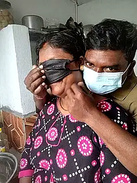 Desicouple1706 online show from January 8, 2026, 2:06 am