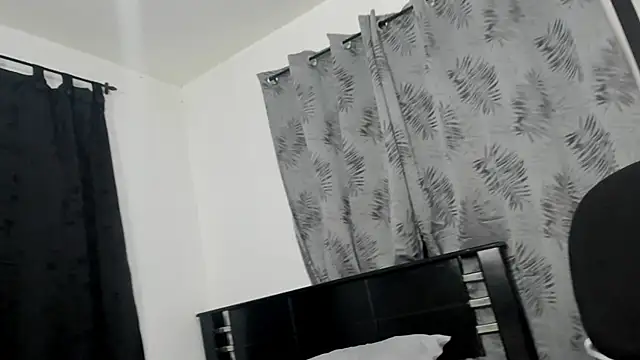 Violeta Gracee online show from January 12, 2026, 3:46 am