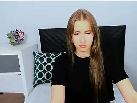 VanessaAmore online show from April 5, 2026, 7:20 pm